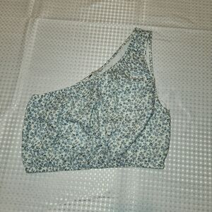 American Eagles Floral One-Shoulder Top Size Small A1